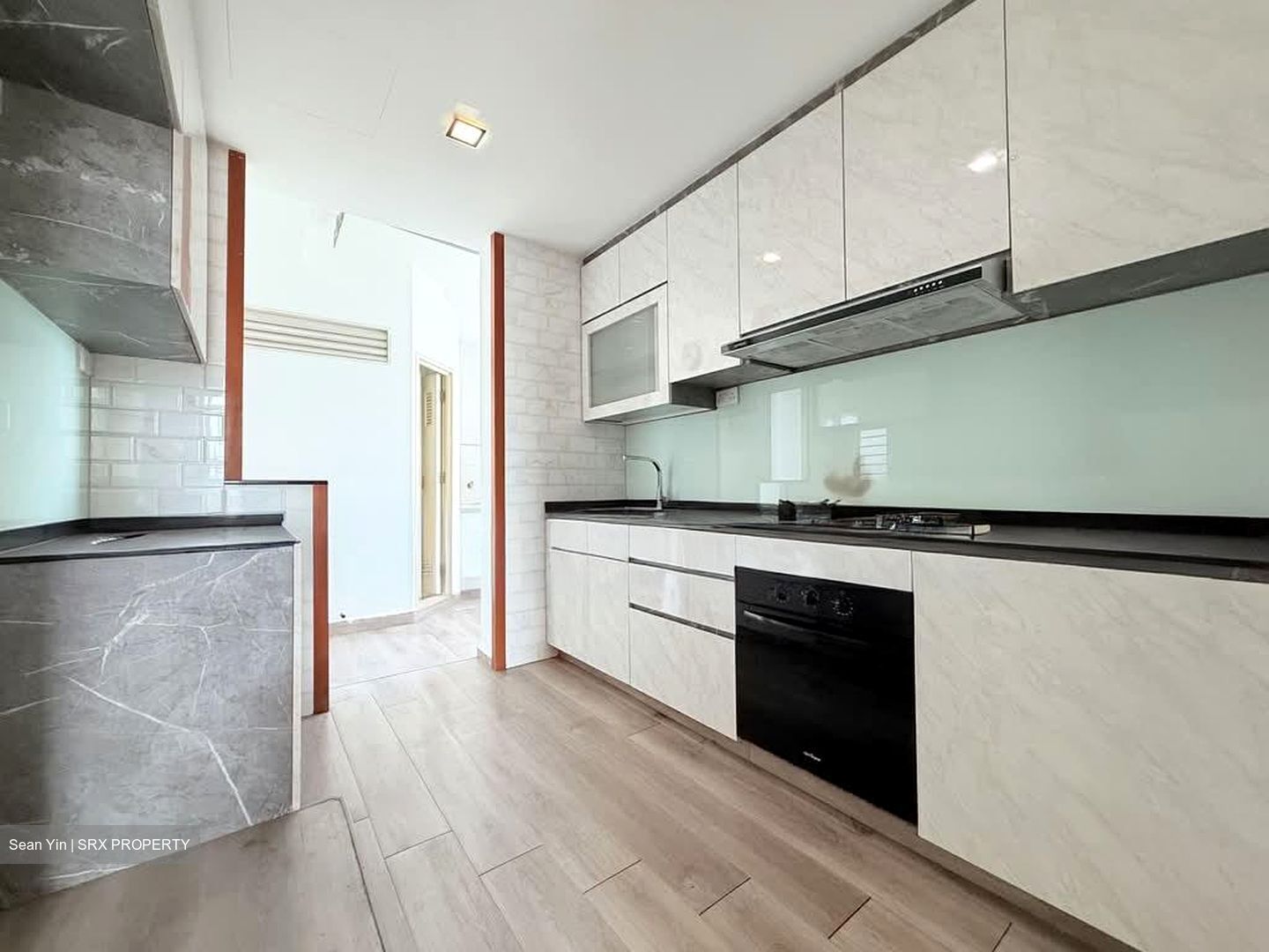 Lilydale (D27), Condominium #584269091